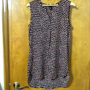 Sleeveless blouse